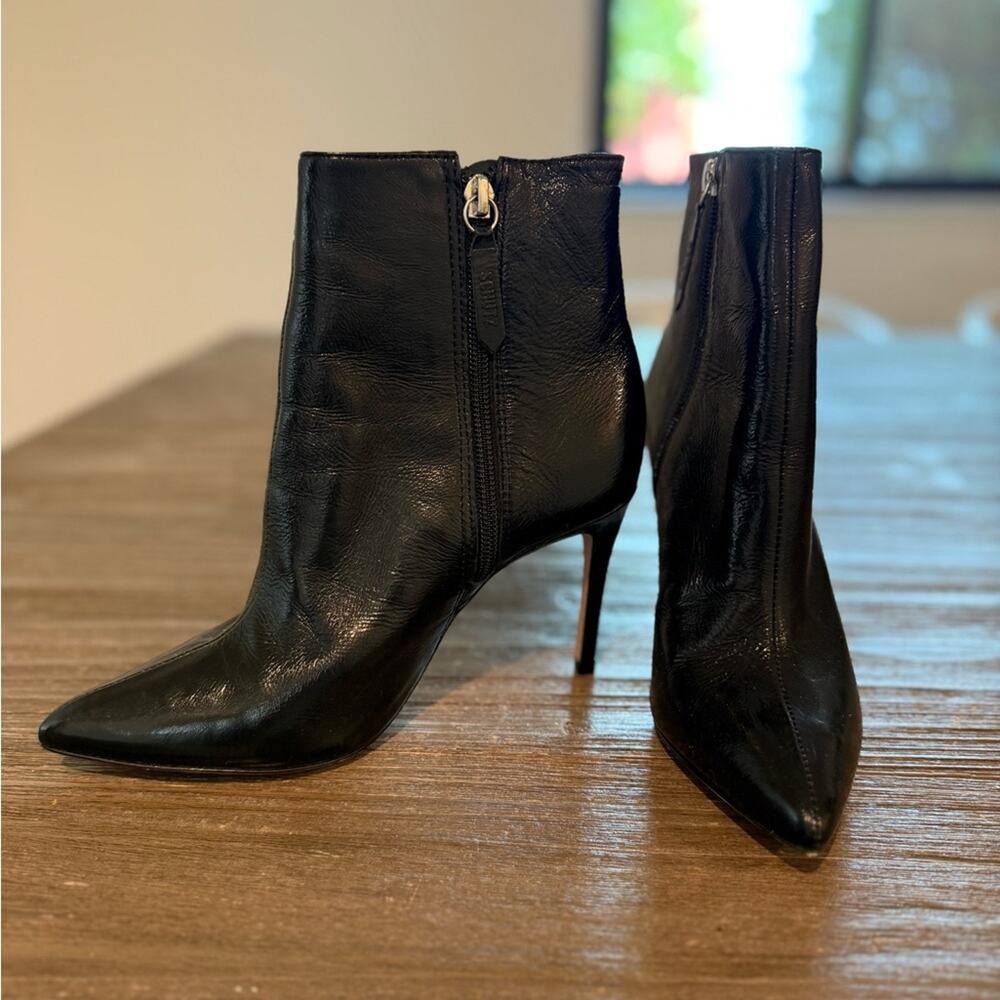 Schutz Adilene Black Ankle Cutout Boots – Leather & Vinyl – Pointy Toe – Sz 5.5 - Picture 4 of 7